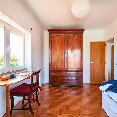 Bright Apartment With Garden In Cascais Exterior photo