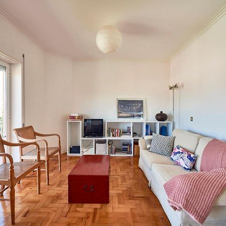 Bright Apartment With Garden In Cascais Exterior photo